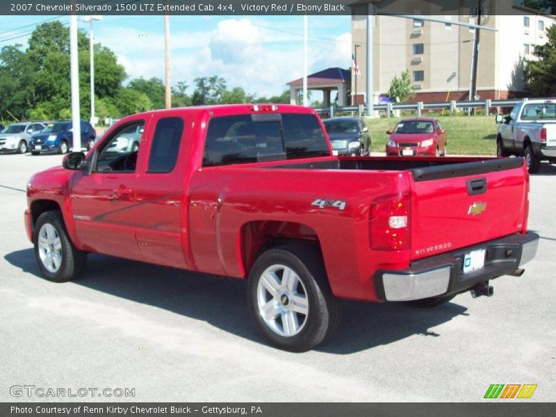 Victory Red / Ebony Black 2007 Chevrolet Silverado 1500 LTZ Extended Cab 4x4