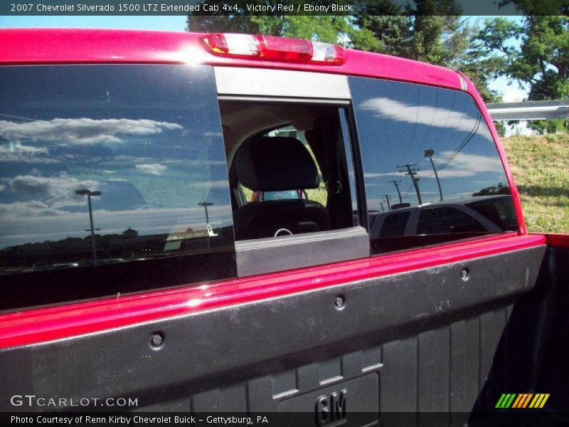 Victory Red / Ebony Black 2007 Chevrolet Silverado 1500 LTZ Extended Cab 4x4