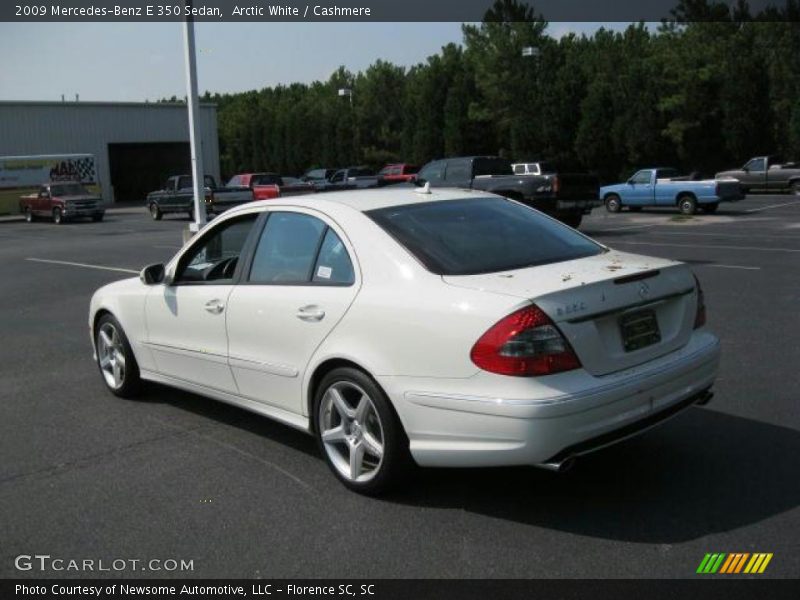 Arctic White / Cashmere 2009 Mercedes-Benz E 350 Sedan