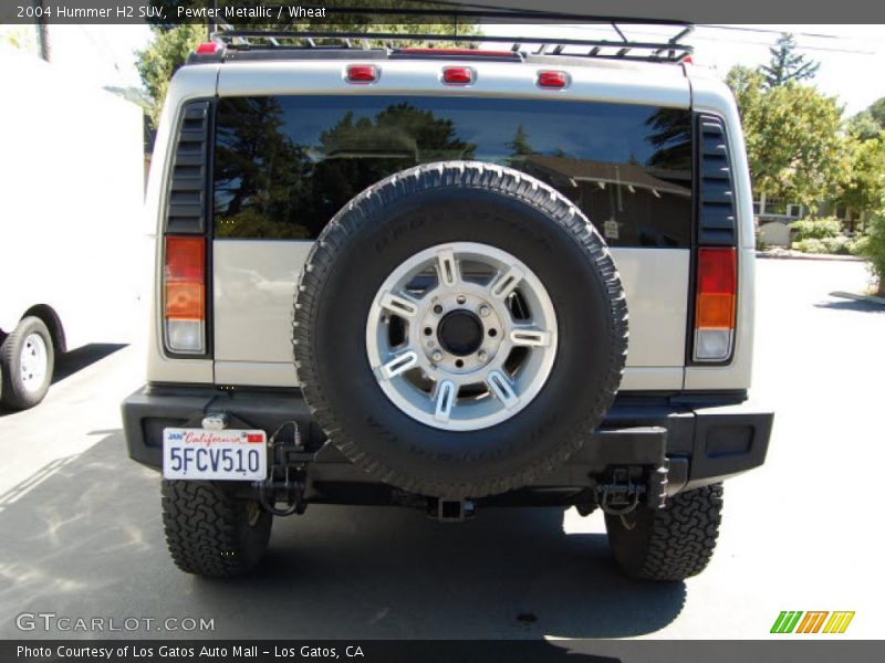 Pewter Metallic / Wheat 2004 Hummer H2 SUV