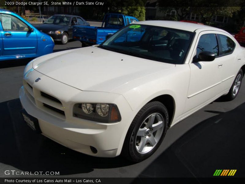 Stone White / Dark Slate Gray 2009 Dodge Charger SE