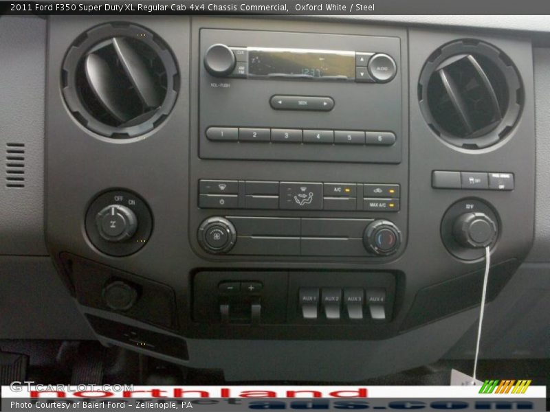 Oxford White / Steel 2011 Ford F350 Super Duty XL Regular Cab 4x4 Chassis Commercial