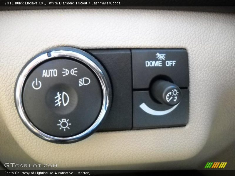 White Diamond Tricoat / Cashmere/Cocoa 2011 Buick Enclave CXL