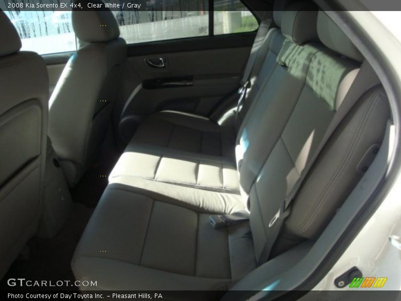 Clear White / Gray 2008 Kia Sorento EX 4x4
