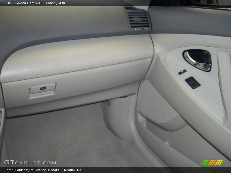 Black / Ash 2007 Toyota Camry LE