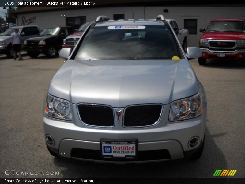 Quicksilver Metallic / Ebony 2009 Pontiac Torrent
