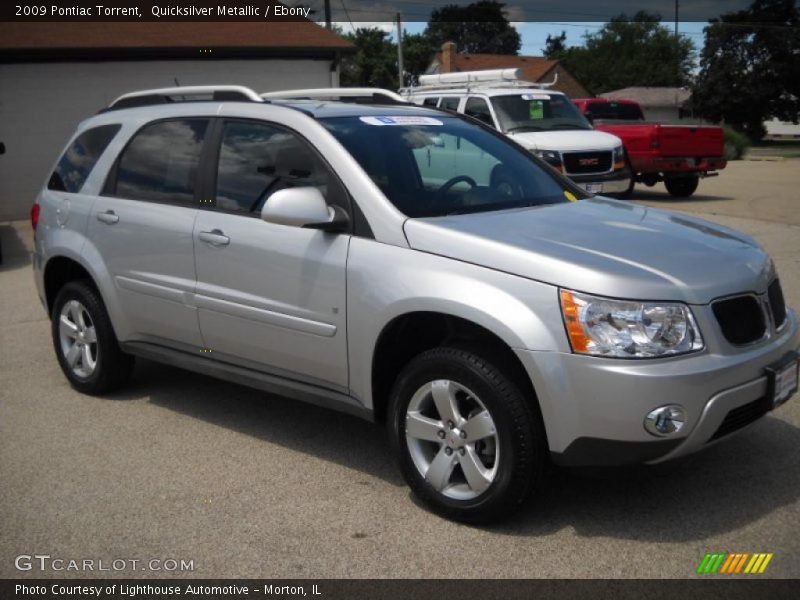 Quicksilver Metallic / Ebony 2009 Pontiac Torrent