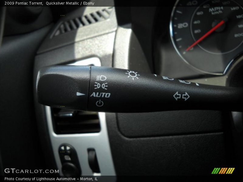 Quicksilver Metallic / Ebony 2009 Pontiac Torrent
