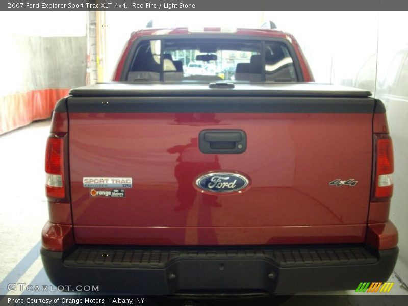 Red Fire / Light Stone 2007 Ford Explorer Sport Trac XLT 4x4