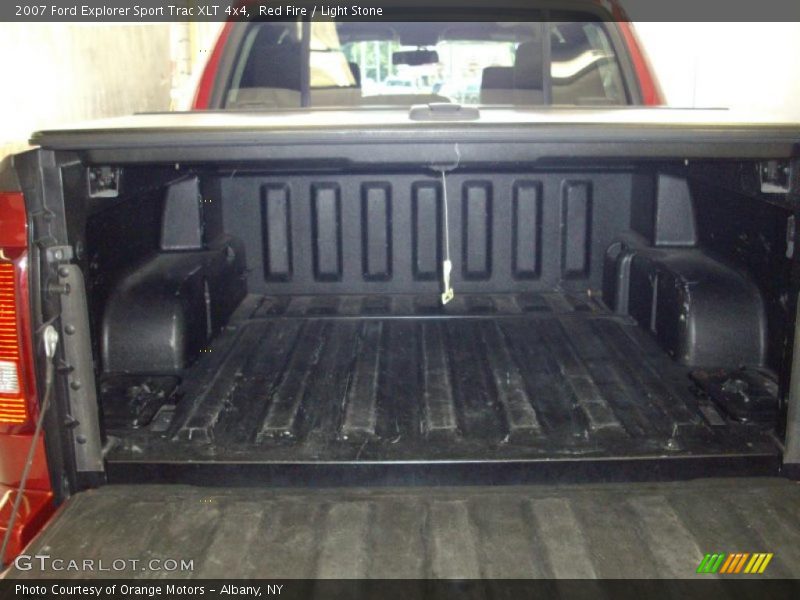 Red Fire / Light Stone 2007 Ford Explorer Sport Trac XLT 4x4