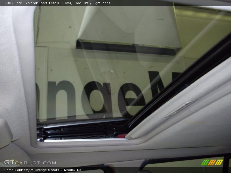 Red Fire / Light Stone 2007 Ford Explorer Sport Trac XLT 4x4
