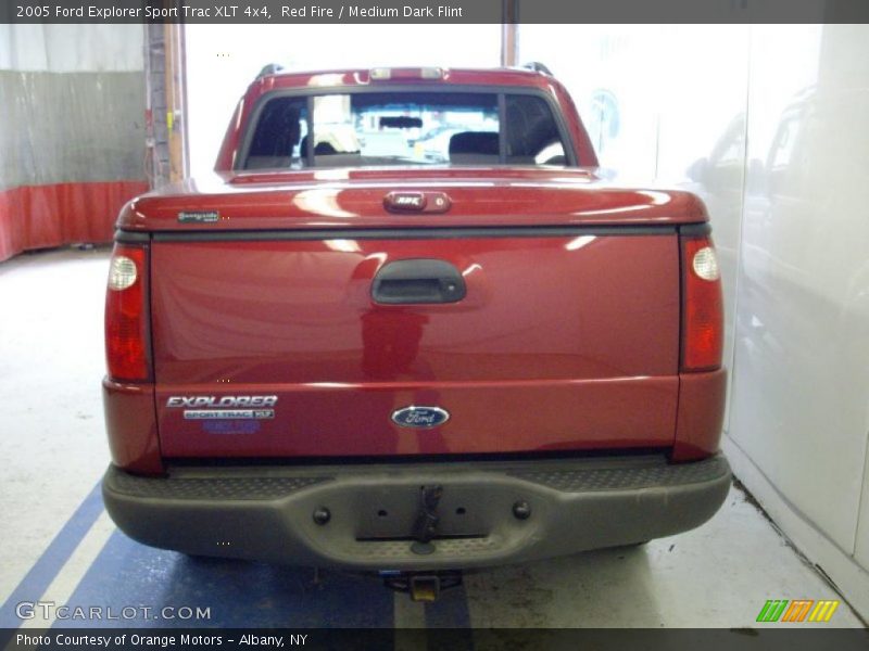 Red Fire / Medium Dark Flint 2005 Ford Explorer Sport Trac XLT 4x4
