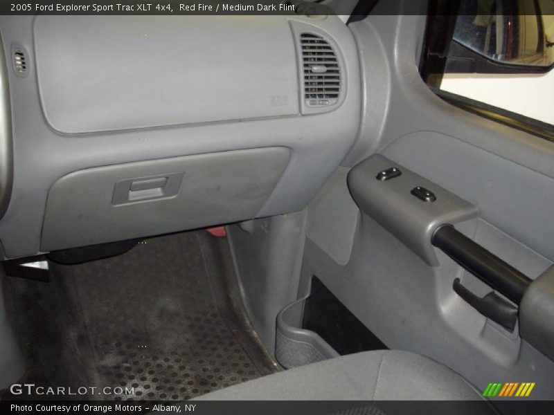 Red Fire / Medium Dark Flint 2005 Ford Explorer Sport Trac XLT 4x4