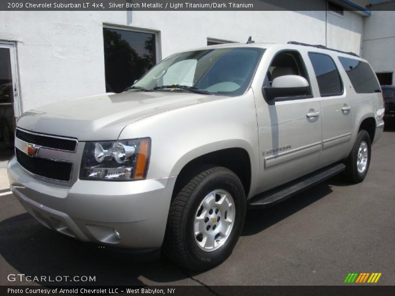 Silver Birch Metallic / Light Titanium/Dark Titanium 2009 Chevrolet Suburban LT 4x4
