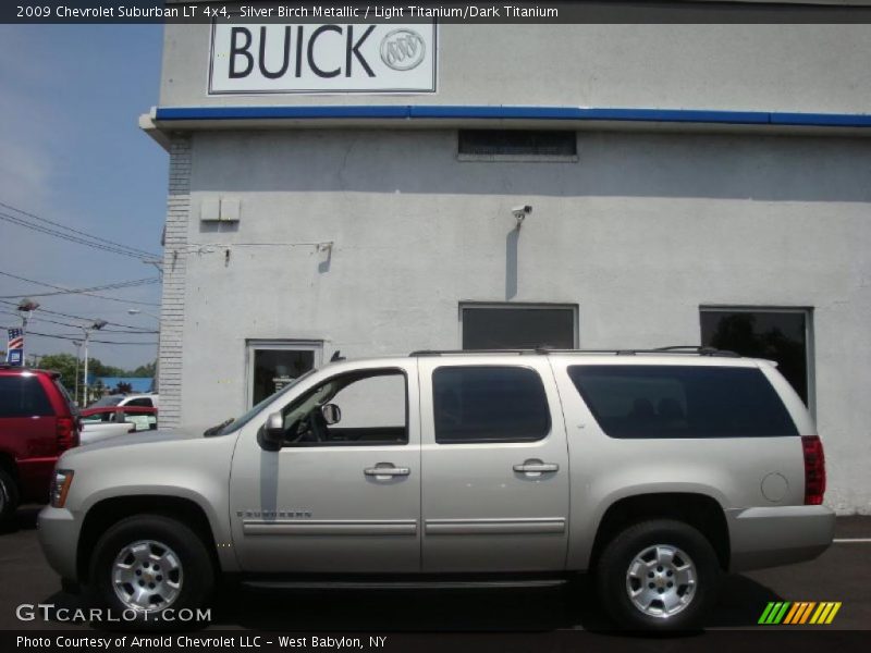 Silver Birch Metallic / Light Titanium/Dark Titanium 2009 Chevrolet Suburban LT 4x4