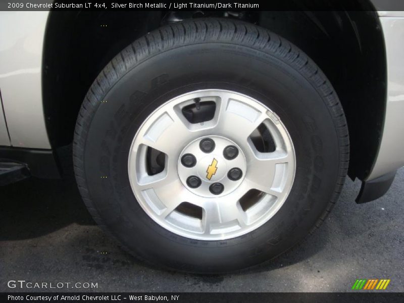Silver Birch Metallic / Light Titanium/Dark Titanium 2009 Chevrolet Suburban LT 4x4