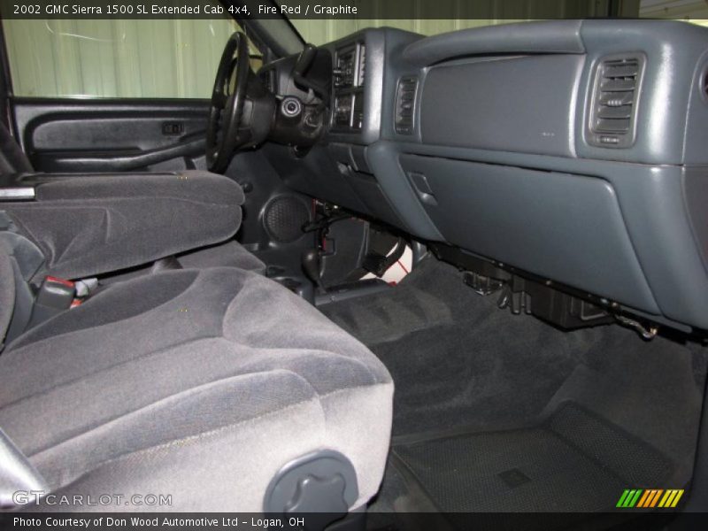 Fire Red / Graphite 2002 GMC Sierra 1500 SL Extended Cab 4x4