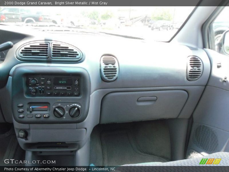Bright Silver Metallic / Mist Gray 2000 Dodge Grand Caravan