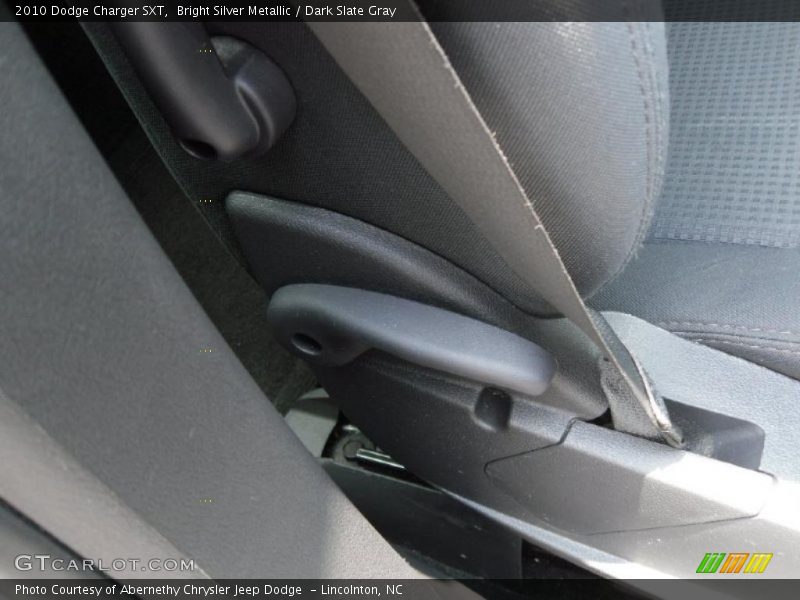 Bright Silver Metallic / Dark Slate Gray 2010 Dodge Charger SXT