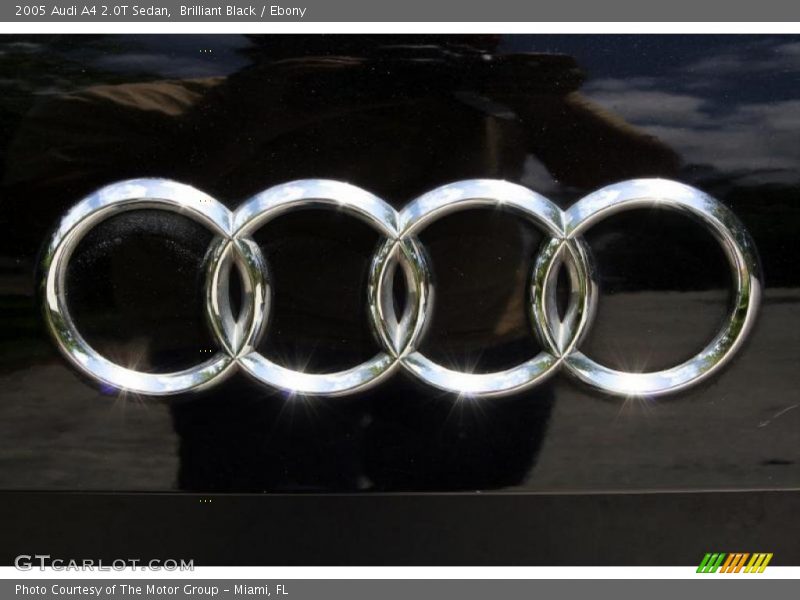 Brilliant Black / Ebony 2005 Audi A4 2.0T Sedan