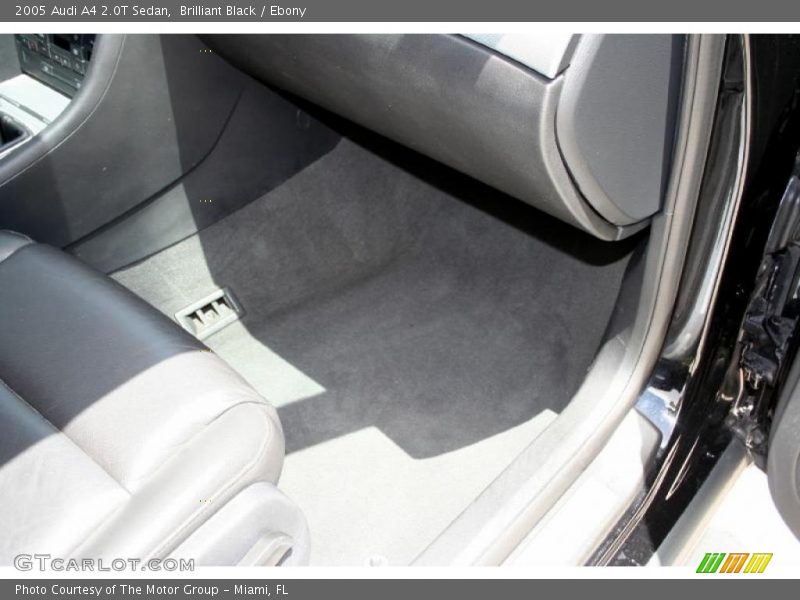 Brilliant Black / Ebony 2005 Audi A4 2.0T Sedan