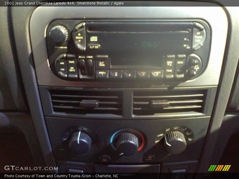 Silverstone Metallic / Agate 2001 Jeep Grand Cherokee Laredo 4x4