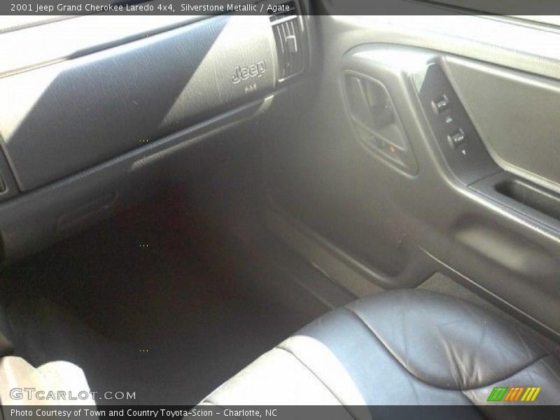 Silverstone Metallic / Agate 2001 Jeep Grand Cherokee Laredo 4x4