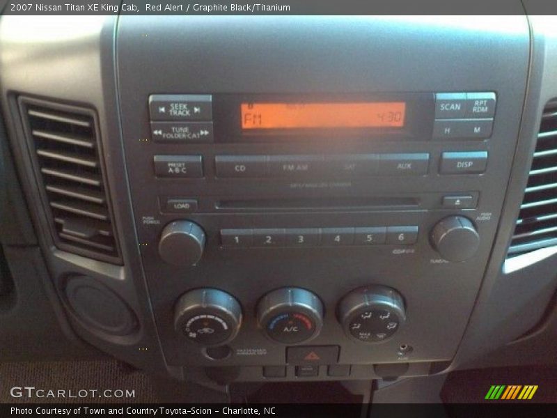 Red Alert / Graphite Black/Titanium 2007 Nissan Titan XE King Cab