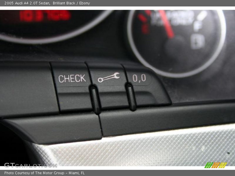 Brilliant Black / Ebony 2005 Audi A4 2.0T Sedan