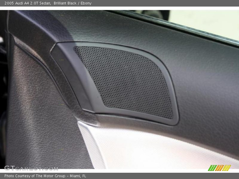 Brilliant Black / Ebony 2005 Audi A4 2.0T Sedan