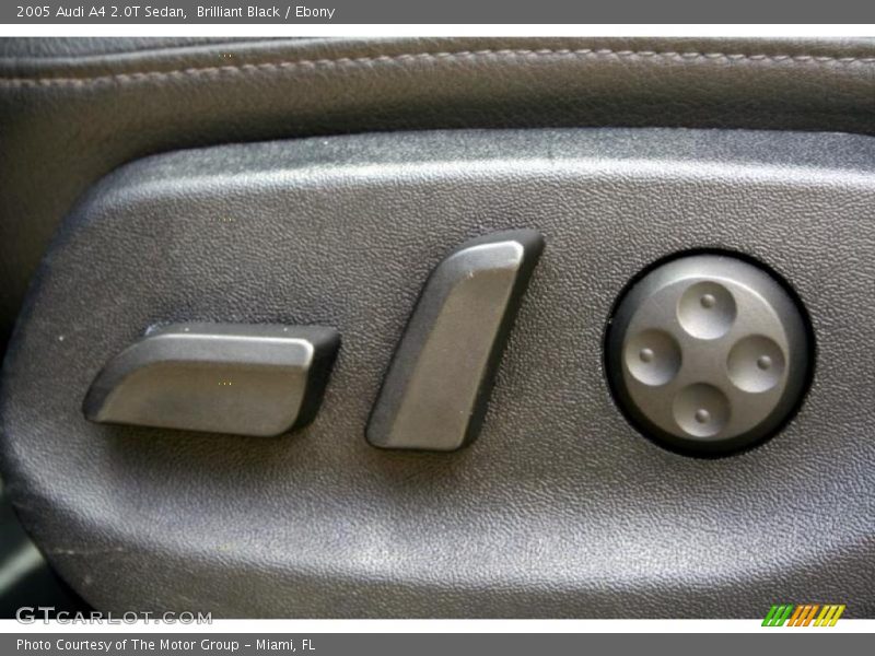 Brilliant Black / Ebony 2005 Audi A4 2.0T Sedan