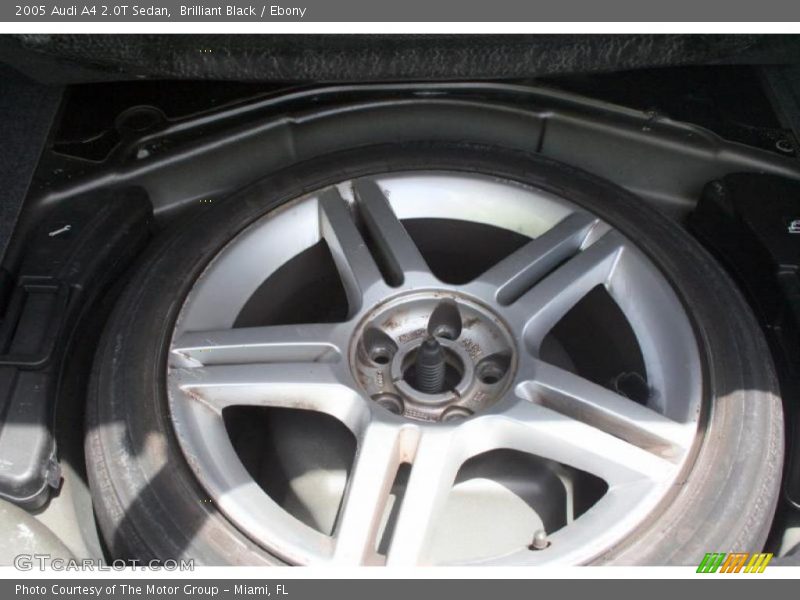 Brilliant Black / Ebony 2005 Audi A4 2.0T Sedan