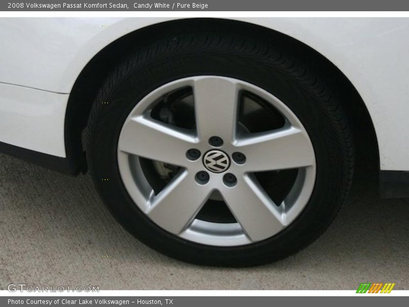 Candy White / Pure Beige 2008 Volkswagen Passat Komfort Sedan
