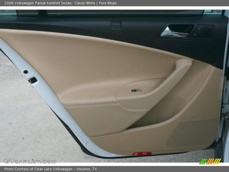Candy White / Pure Beige 2008 Volkswagen Passat Komfort Sedan