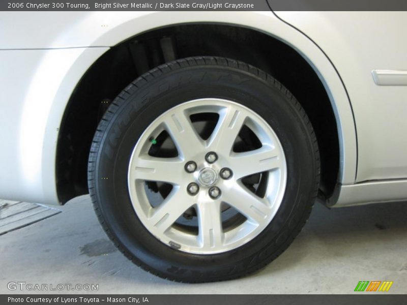 Bright Silver Metallic / Dark Slate Gray/Light Graystone 2006 Chrysler 300 Touring