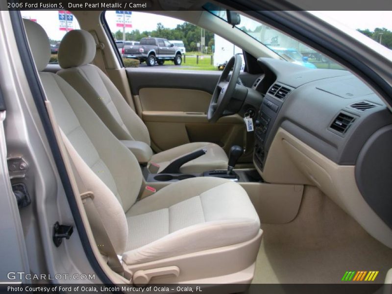 Dune Pearl Metallic / Camel 2006 Ford Fusion S