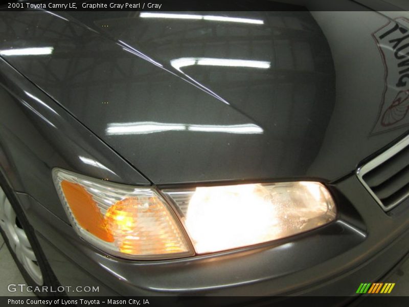 Graphite Gray Pearl / Gray 2001 Toyota Camry LE