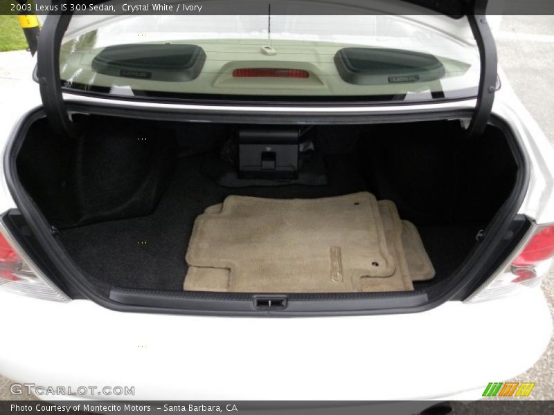 Crystal White / Ivory 2003 Lexus IS 300 Sedan