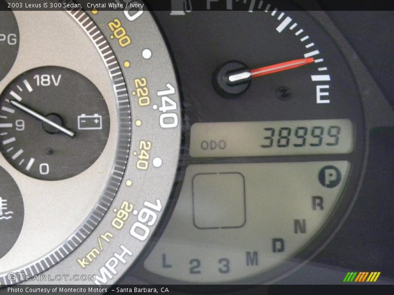Crystal White / Ivory 2003 Lexus IS 300 Sedan