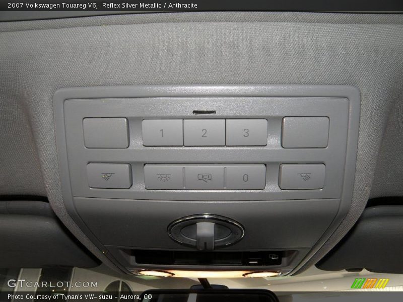 Reflex Silver Metallic / Anthracite 2007 Volkswagen Touareg V6