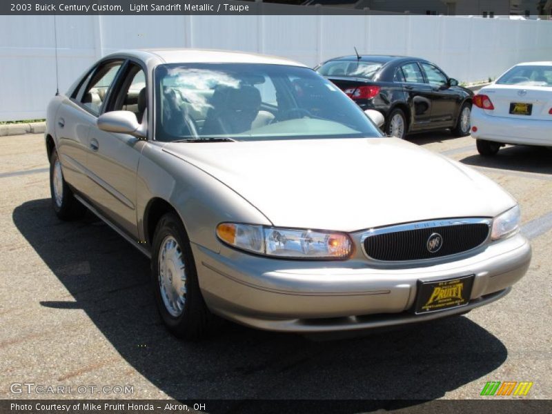 Light Sandrift Metallic / Taupe 2003 Buick Century Custom