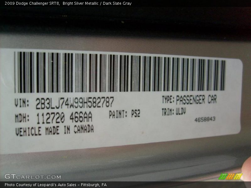 Bright Silver Metallic / Dark Slate Gray 2009 Dodge Challenger SRT8