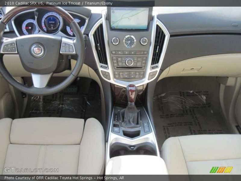Platinum Ice Tricoat / Titanium/Ebony 2010 Cadillac SRX V6