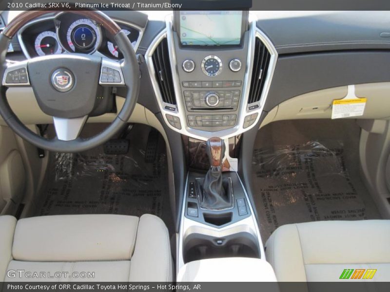 Platinum Ice Tricoat / Titanium/Ebony 2010 Cadillac SRX V6