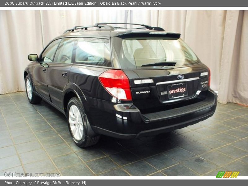 Obsidian Black Pearl / Warm Ivory 2008 Subaru Outback 2.5i Limited L.L.Bean Edition