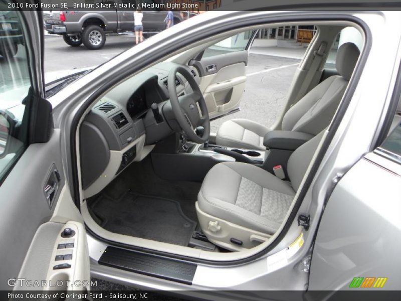 Brilliant Silver Metallic / Medium Light Stone 2010 Ford Fusion SE