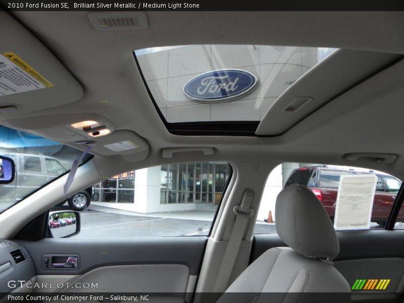 Brilliant Silver Metallic / Medium Light Stone 2010 Ford Fusion SE