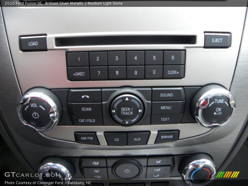 Brilliant Silver Metallic / Medium Light Stone 2010 Ford Fusion SE