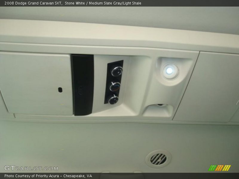 Stone White / Medium Slate Gray/Light Shale 2008 Dodge Grand Caravan SXT