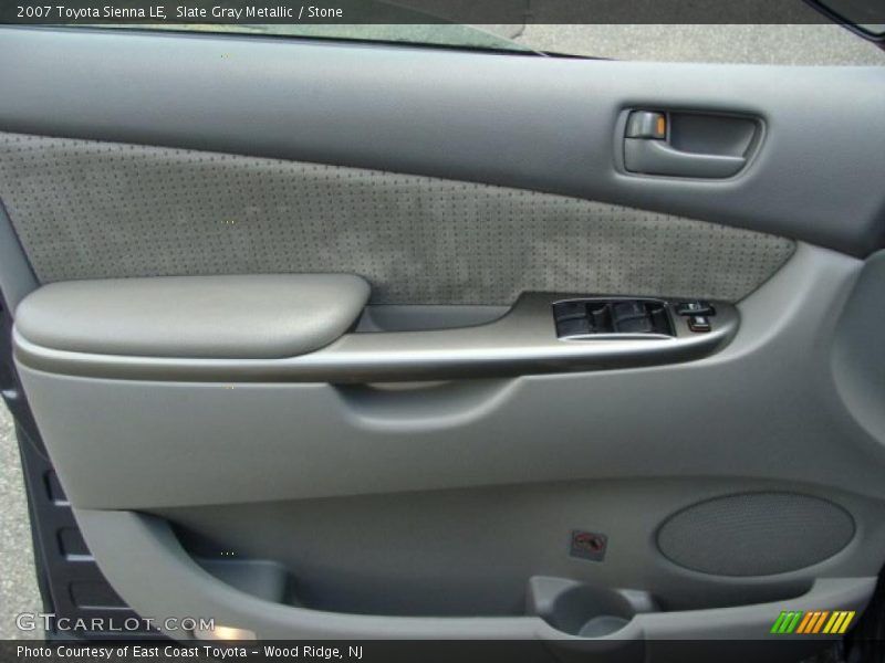 Slate Gray Metallic / Stone 2007 Toyota Sienna LE